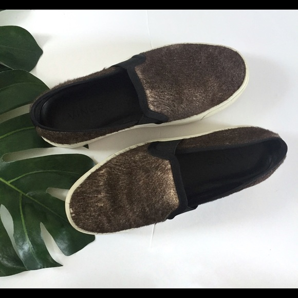 Vince Pony fur slip-ons - Picture 7 of 8